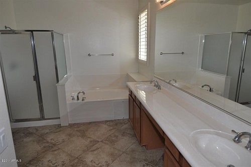 4th image of 2862 N 151st Ave