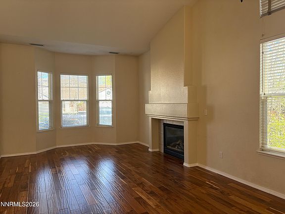 3rd image of 9724 Northrup Dr