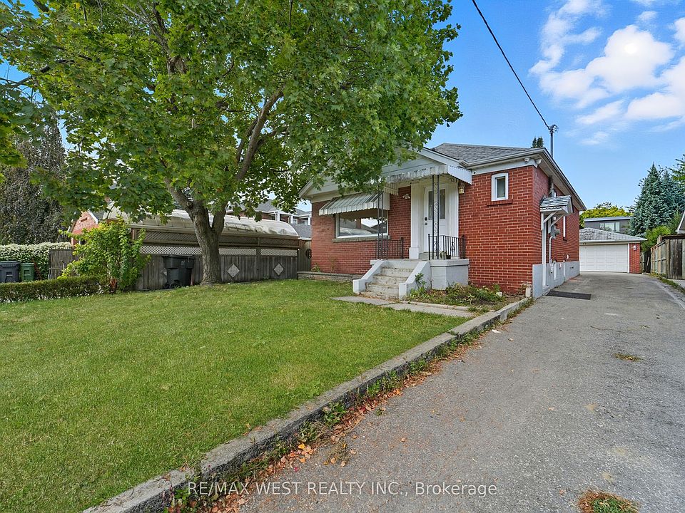 1st image of 38 Feltham Ave