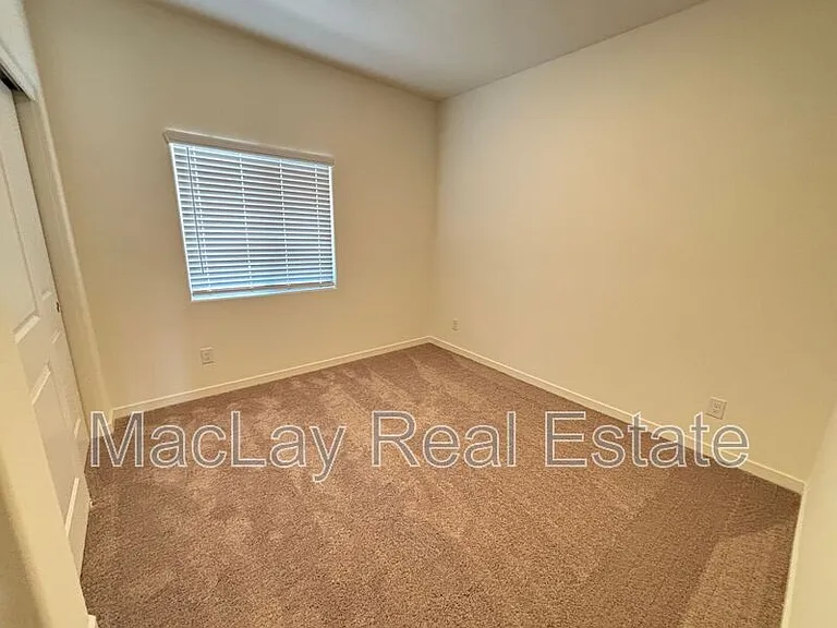 675 W Crowned Dove Trl — Photo 17
