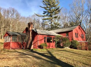 62 Sharon Goshen Tpke, West Cornwall, CT 06796