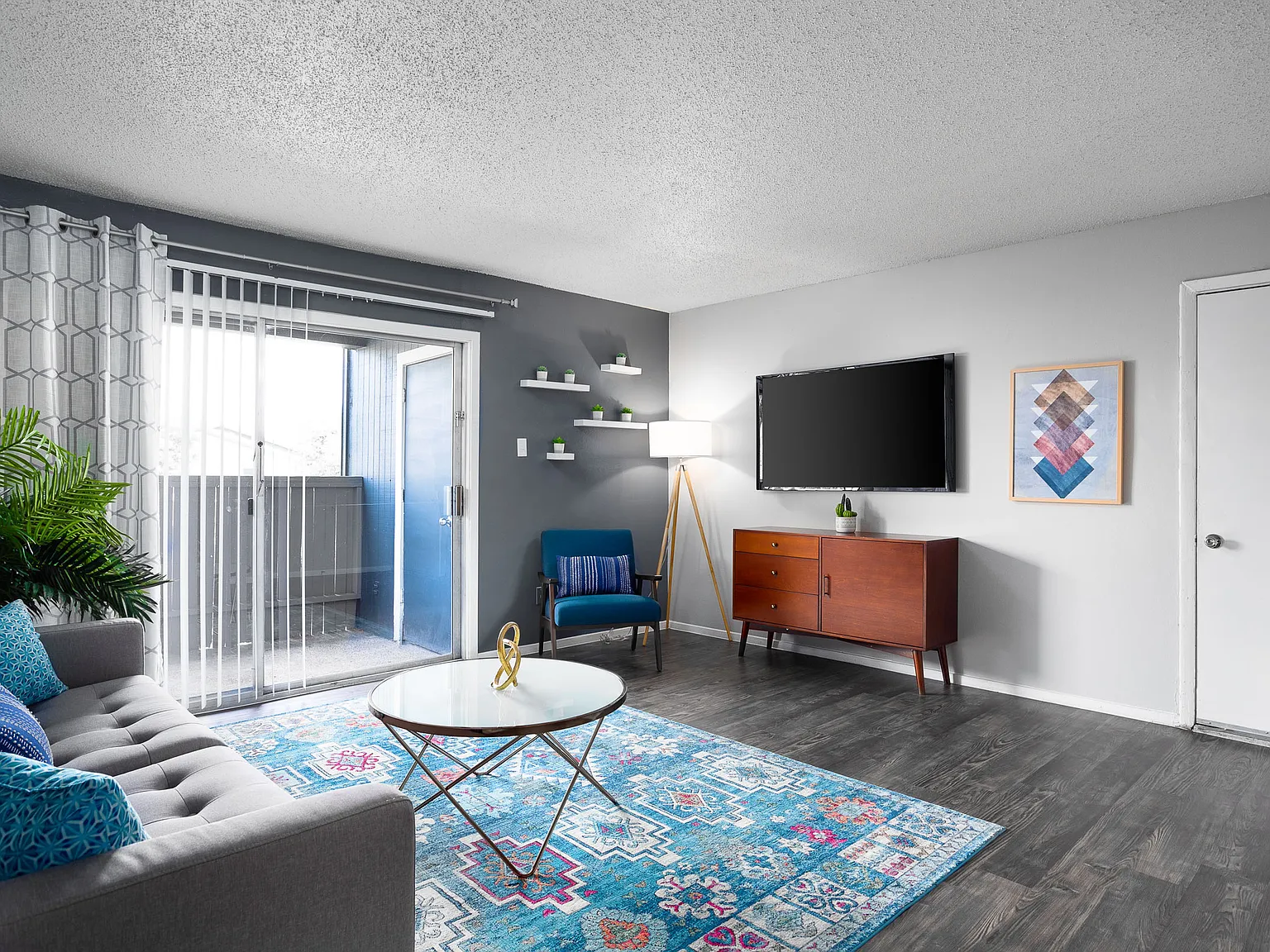 The Connally Apartments — Photo 4