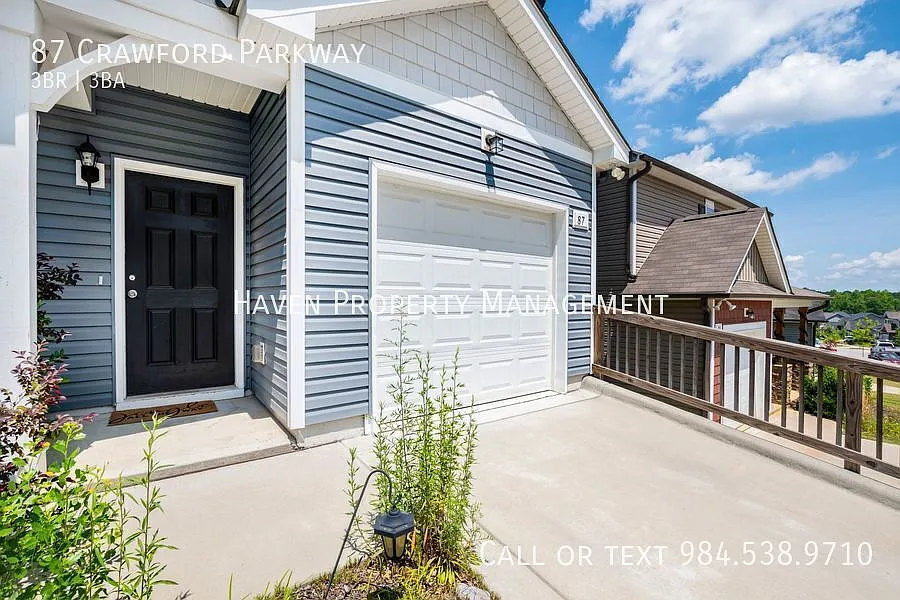 Minutes to Downtown Clayton - 3 Bedroom Home in Parkview! — Photo 3