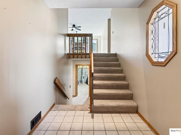 21756 Pacific St, Elkhorn, NE 68022 view 4