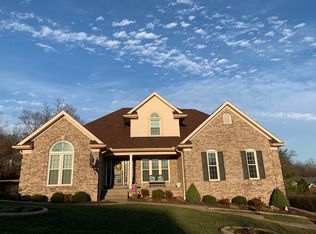 7305 Austinwood Rd, Louisville, KY 40214