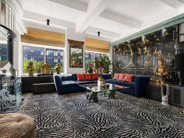 205 E 22nd St APT 2L, New York, NY 10010