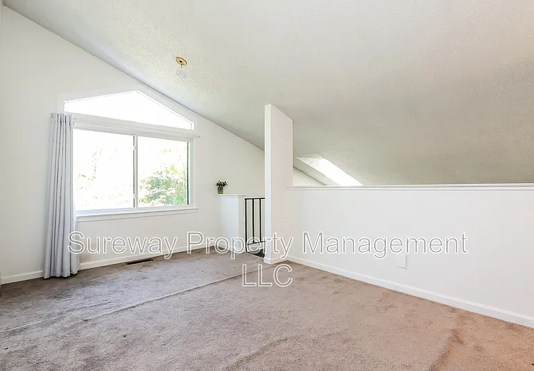 806 Gregorys Way — Photo 10