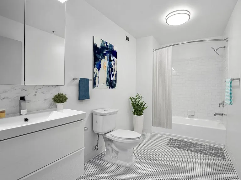 Santa Fe Lofts — Photo 24