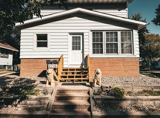 2718 Commercial Ave #1, Madison, WI 53704