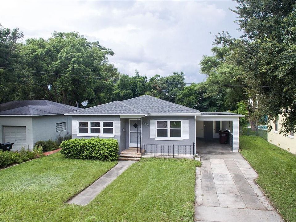 1st image of 907 Essex Pl