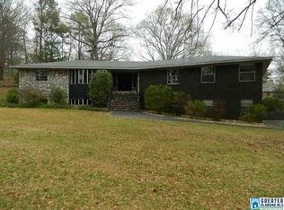 11 Cliff Rd, Childersburg, AL 35044