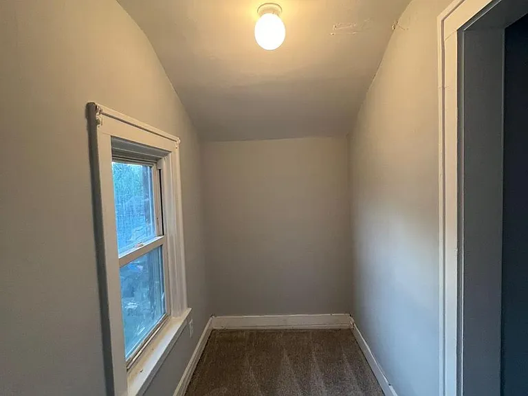 11335 Coyle St — Photo 9