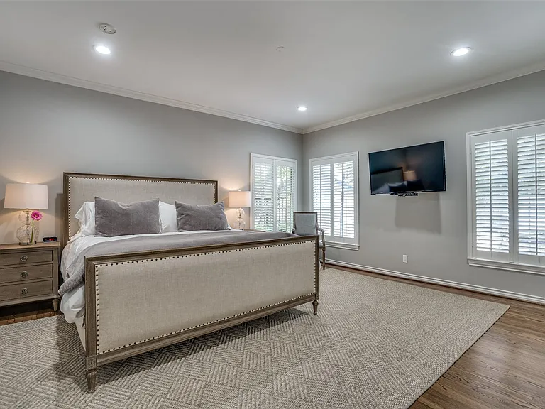 4309 University Blvd — Photo 25