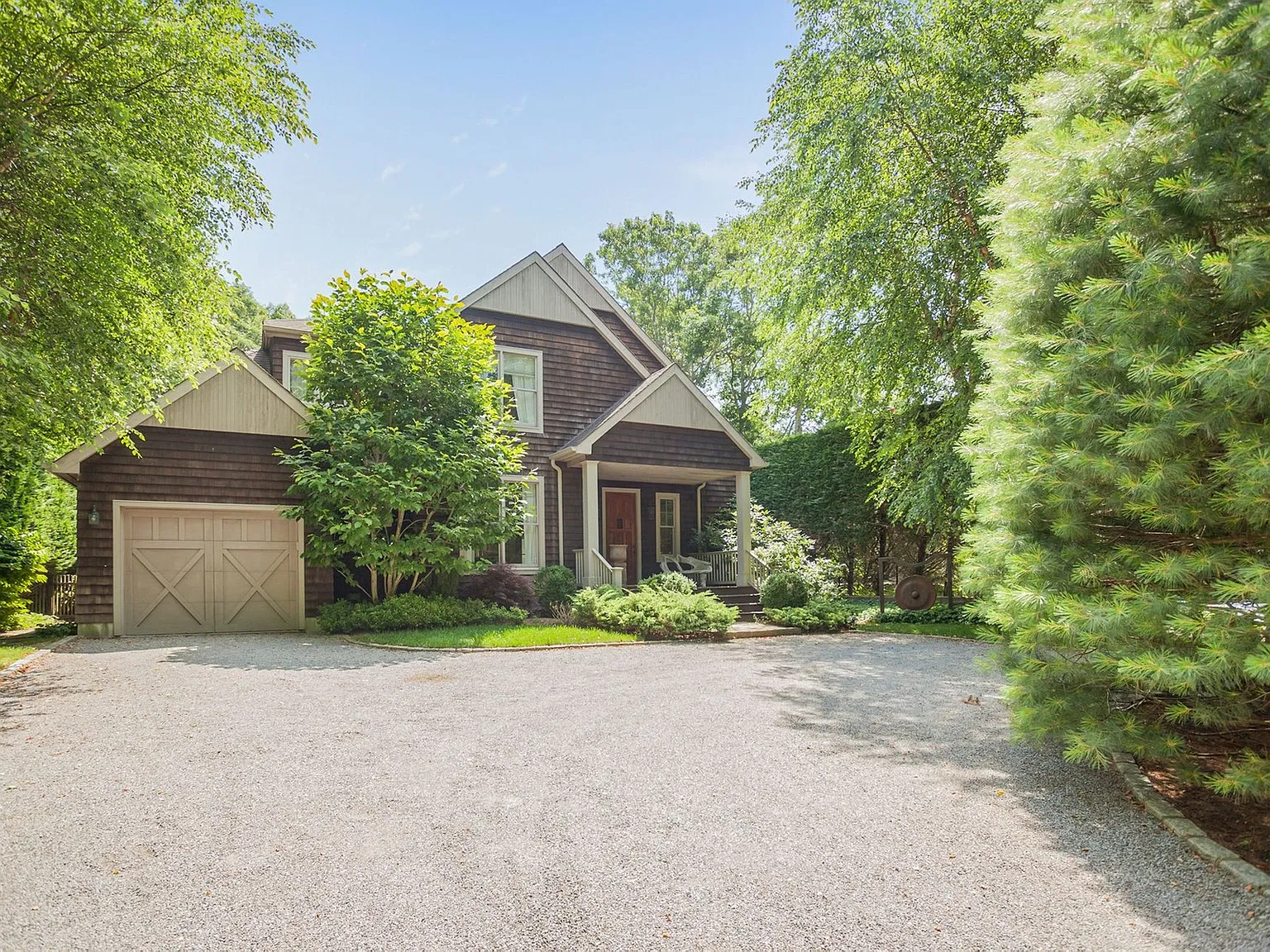 Beautiful East Hampton Rental — Photo 4