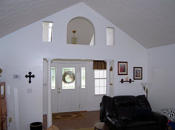 View of entry way 