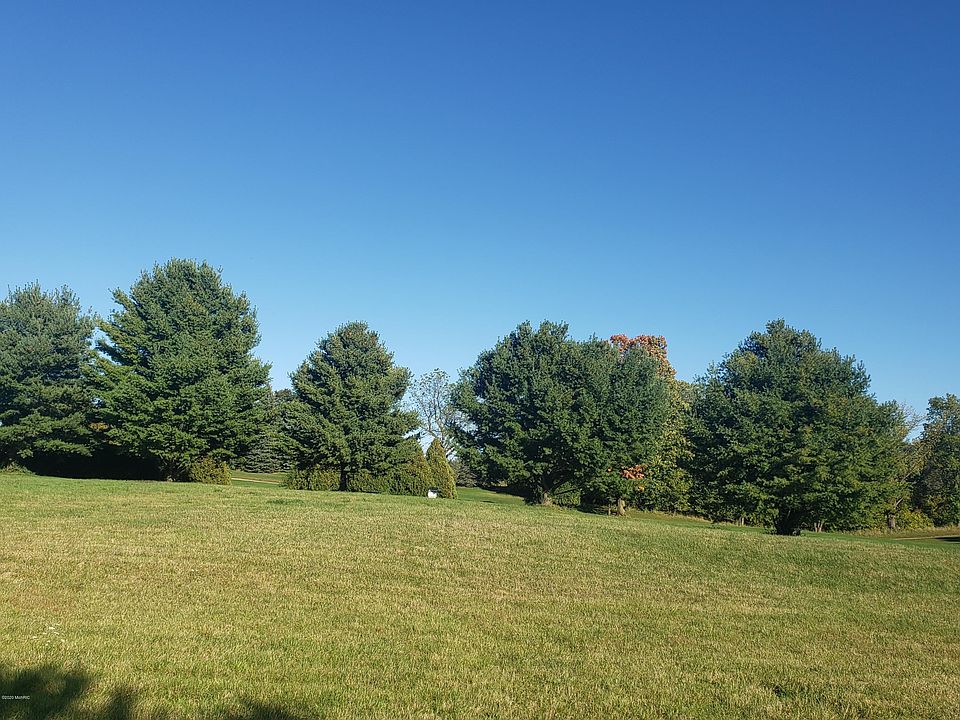 2nd image of 7158 Beechwood Poin Lot 2