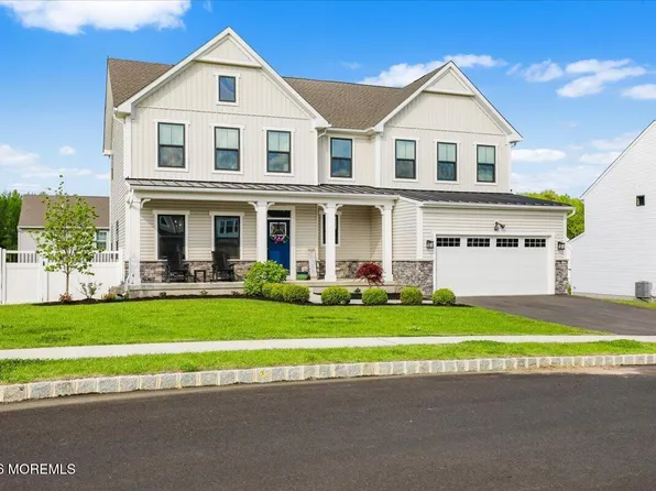 7 Patriot Street, Farmingdale, NJ 07727