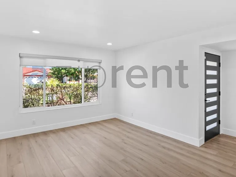 578 Tuscarora Dr — Photo 6