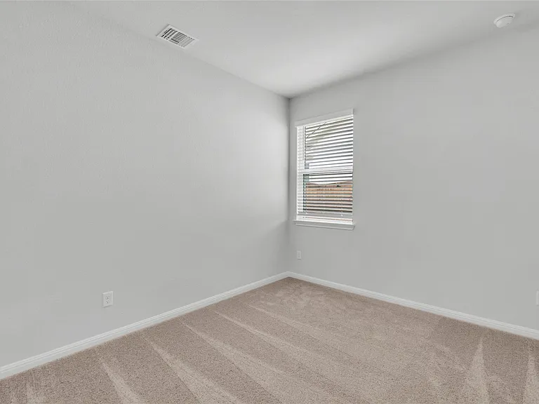 2412 Ekvall Dr — Photo 11