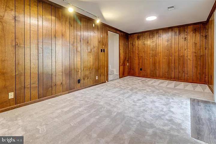 6332 Teakwood Ct — Photo 17