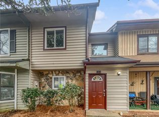 5808 Trent Walk Dr, Lithonia, GA 30038