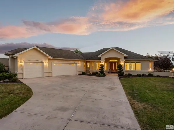 2786 Pamela Pl, Minden, NV 89423