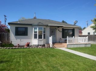 977 S Fisher Ave, Blackfoot, ID 83221