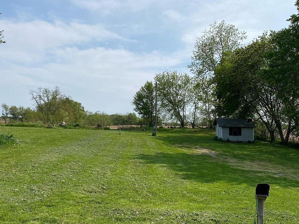 2nd image of 16075 Dutch Settlement Rd