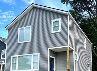 22001 Lakeview St, Saint Clair Shores, MI 48080