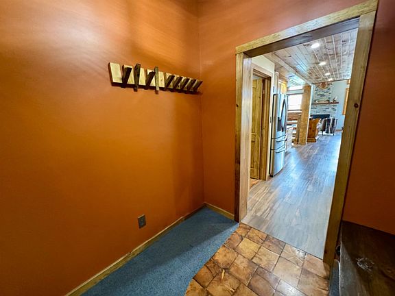 5th image of 59 Shady Brook Lane