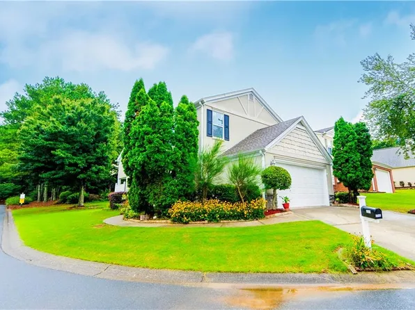 3740 Maple Valley Dr, Cumming, GA 30040