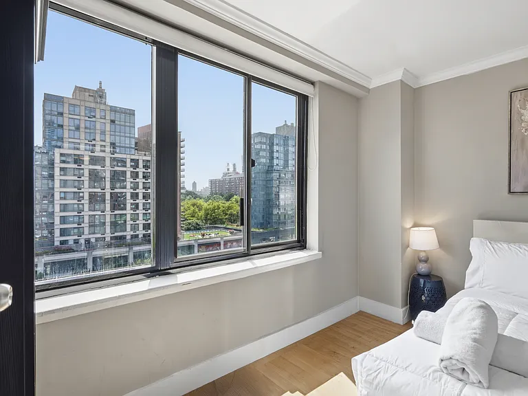 792 Columbus Ave #9P — Photo 5