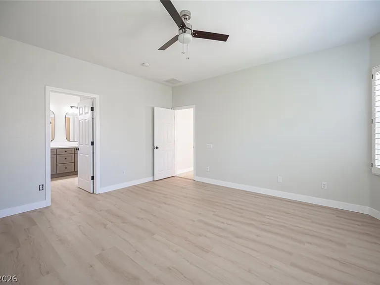 11225 Vintners Ln — Photo 40