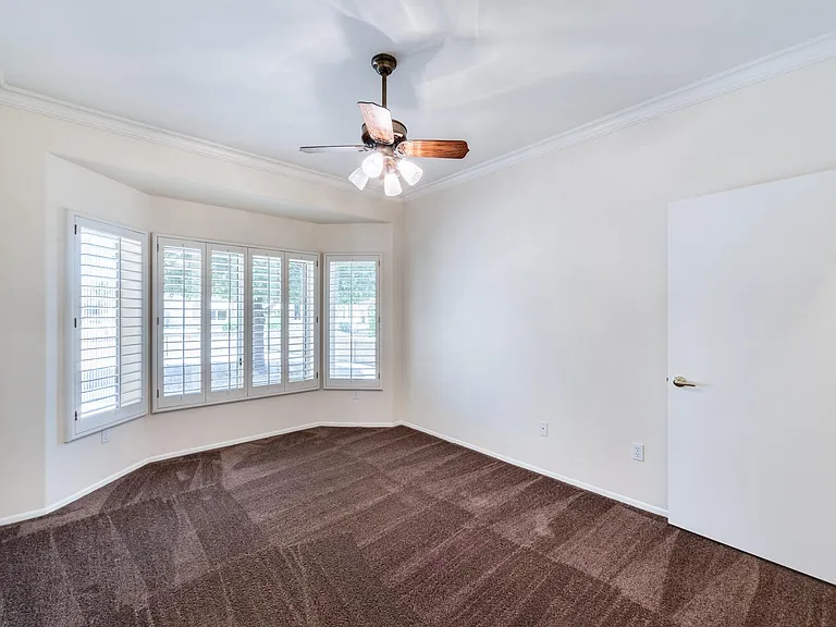 15304 W Heritage Dr — Photo 24
