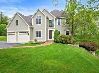 17 Fiddle Neck Ln, Southborough, MA 01772