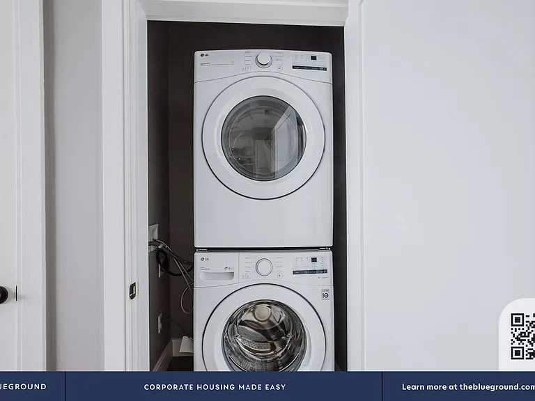 Washer/Dryer in Apartment
