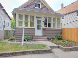 2537 S Austin St, Milwaukee, WI 53207