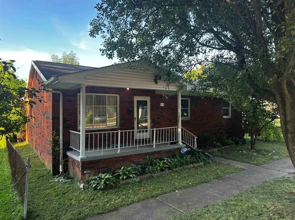 1613 Maple St, Kenova, WV 25530