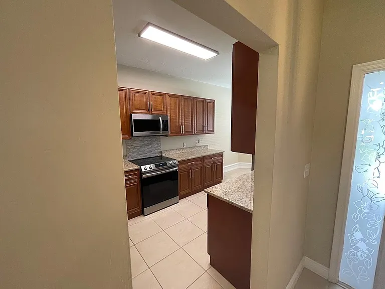 10295 Saint Patrick Ln — Photo 10