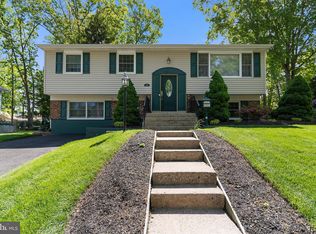 365 Wedgewood Dr, Turnersville, NJ 08012