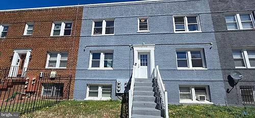 1702 Gales St NE #3 Photo 1 1702 Gales St NE #3 Photo 1