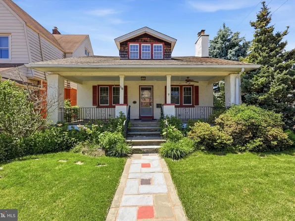 118 N Essex Ave, Narberth, PA 19072