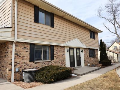 9430 W Maple Ct, Milwaukee, WI, 53214