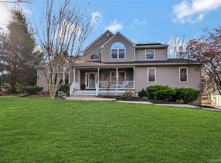 4 Apple Lane, Wading River, NY 11792