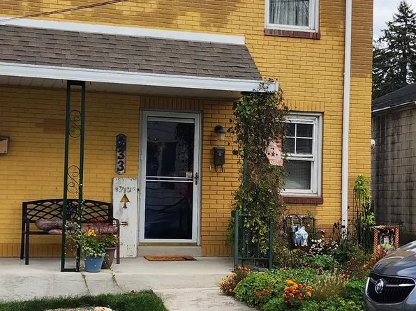 233 S 6th St, Steelton, PA 17113