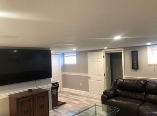 22 Ledgewood Rd, Wakefield, MA 01880
