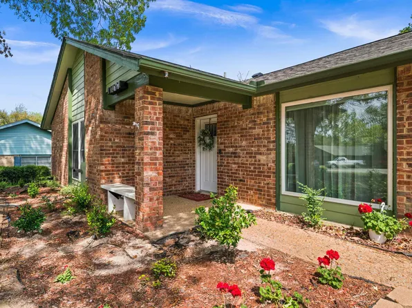 109 Karen Ct, Athens, TX 75751