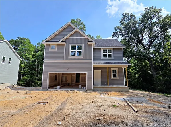 385 Appaloosa Dr, Spring Lake, NC 28390