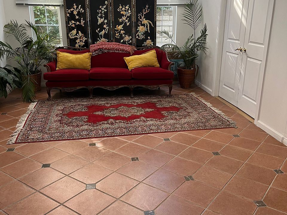 1st image of 10531 Amberwood Ln #1