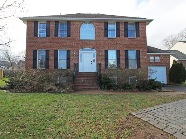 3424 15th St S, Arlington, VA 22204